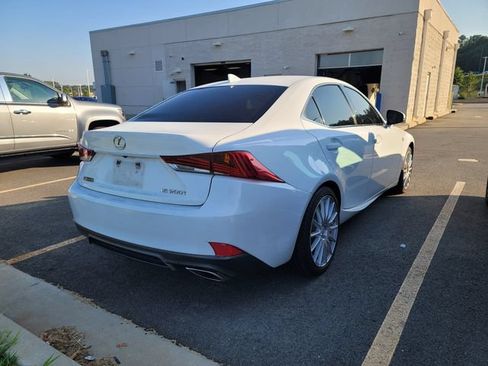 Used 2017 Lexus IS 200t F Sport w/ F Sport Package RWD image 4