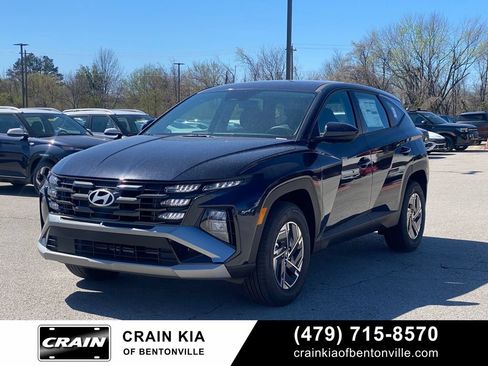 Used 2026 Hyundai Tucson Blue SE w/ Tow & Go Package AWD/4WD image 1