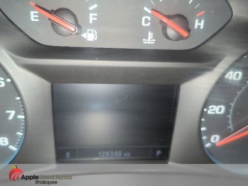 Used 2018 Chevrolet Equinox LT image 15