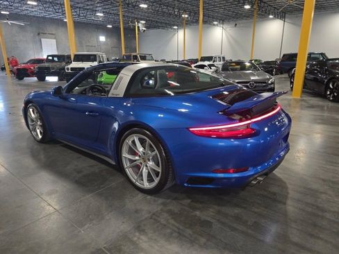 Used 2017 Porsche 911 Targa 4S image 5