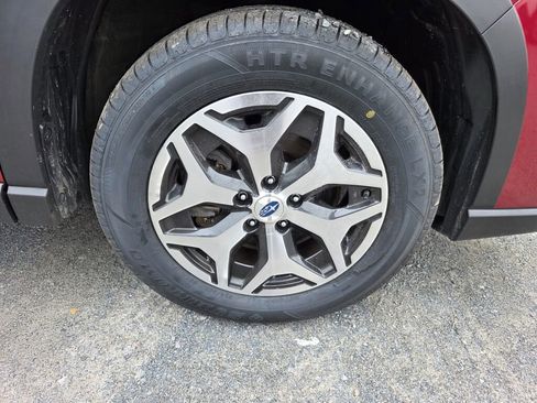 Used 2023 Subaru Forester Premium AWD/4WD image 8