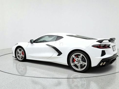 Used 2021 Chevrolet Corvette Stingray Preferred Cpe w/ Z51 Performance Package RWD image 7