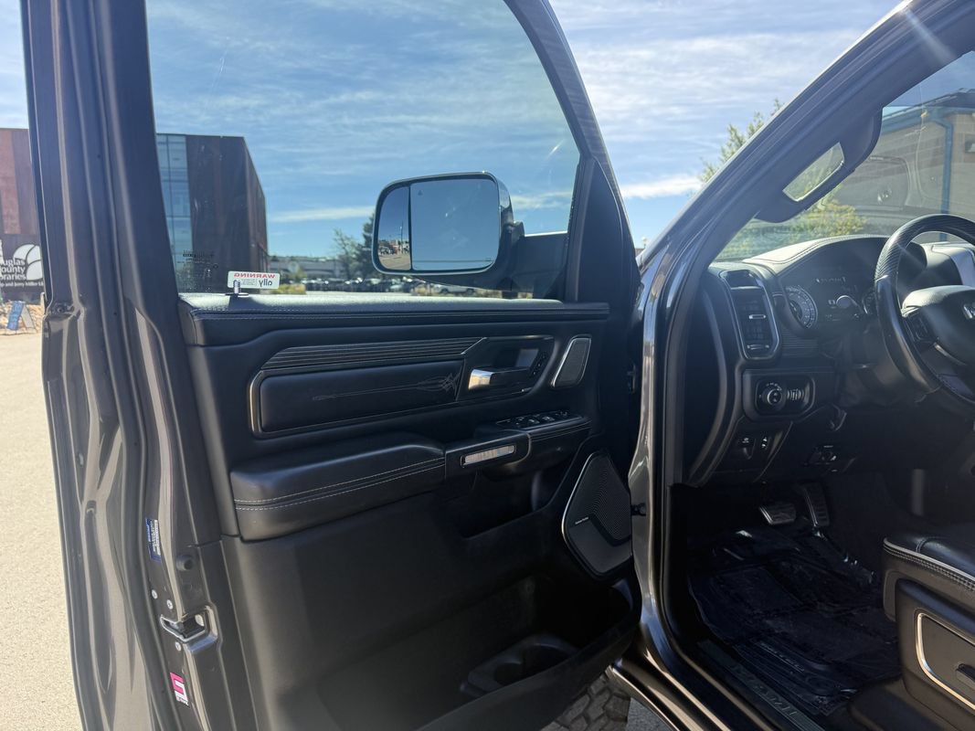 Used 2021 RAM 1500 Limited AWD/4WD image 15