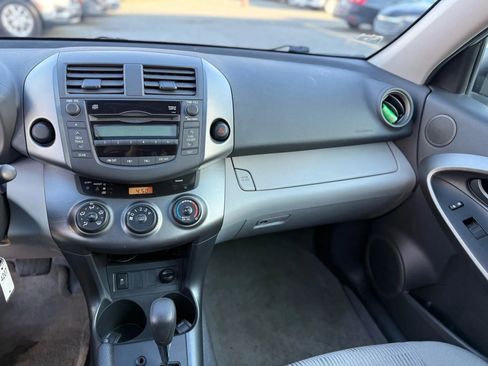 Used 2010 Toyota RAV4 2WD image 22