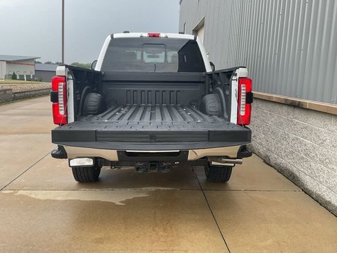 Used 2023 Ford F350 Lariat w/ Lariat Ultimate Package image 23