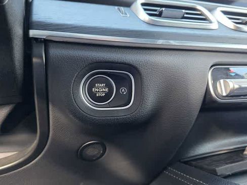 Used 2025 Mercedes-Benz GLS 450 4MATIC image 20