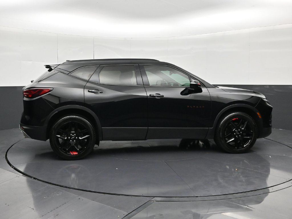 Used 2023 Chevrolet Blazer LT FWD image 6