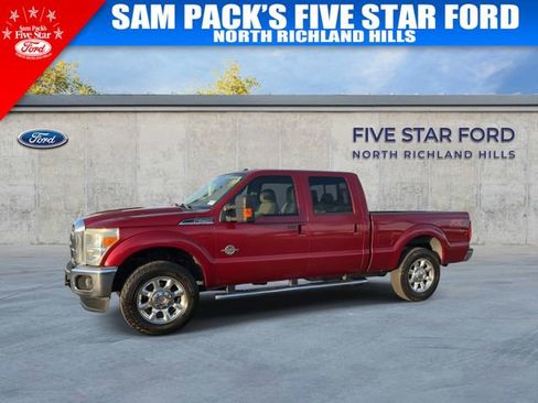 Used 2016 Ford F250 Lariat w/ Lariat Interior Package image 4