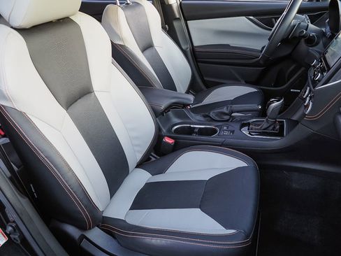 Used 2019 Subaru Crosstrek 2.0i Limited w/ Moonroof Package w/Navigation image 22