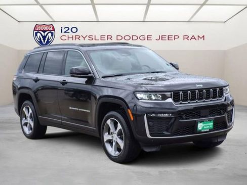 New 2026 Jeep Grand Cherokee L Limited w/ Luxury Tech Group II RWD image 1