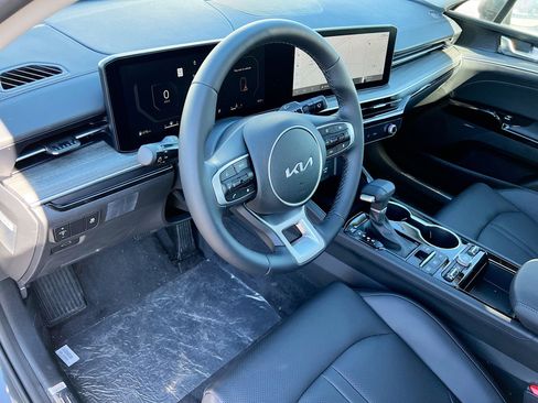 New 2026 Kia K5 EX image 7
