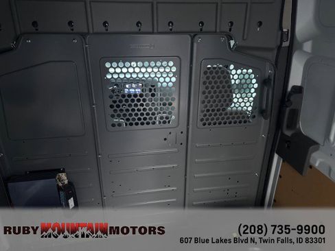 Used 2019 Nissan NV 2500 S image 19
