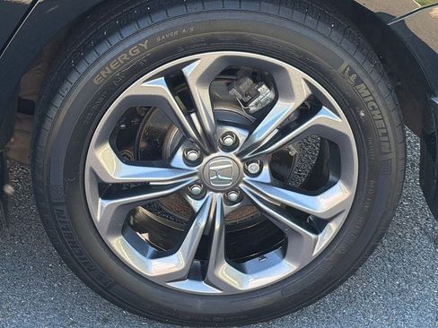 Used 2023 Honda Accord EX image 6