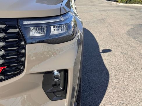 New 2026 Ford Explorer ST w/ Sun And Sound Package image 8