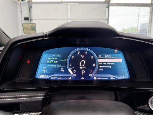 Used 2023 Chevrolet Corvette Stingray Coupe w/ 1LT RWD image 18