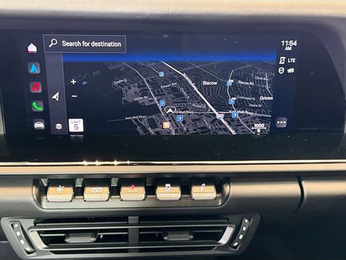 Used 2024 Porsche 911 Carrera T image 16