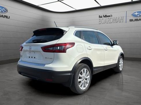 Used 2022 Nissan Rogue Sport SV image 5