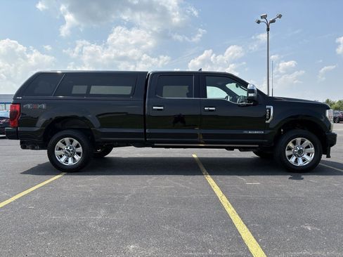 Used 2022 Ford F350 Platinum image 4
