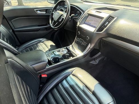 Used 2020 Ford Edge SEL w/ Convenience Package AWD/4WD image 30