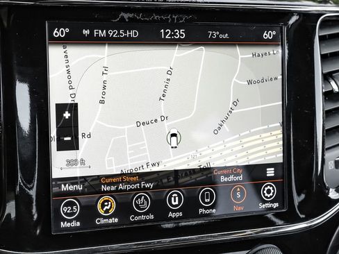 Used 2019 Jeep Grand Cherokee Altitude image 6