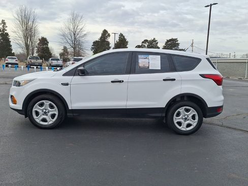 Used 2019 Ford Escape S image 26
