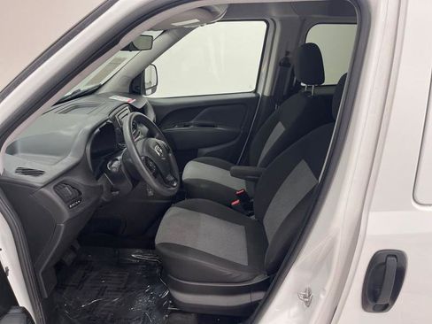 Used 2021 RAM ProMaster City Tradesman image 11