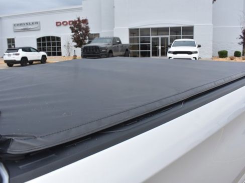 Used 2022 GMC Sierra 1500 Denali w/ Denali Reserve Package image 13