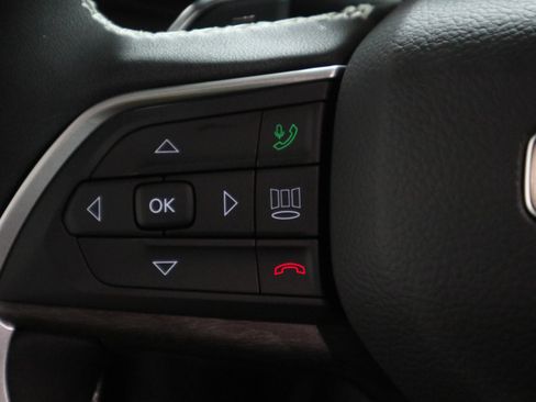 New 2026 Jeep Grand Cherokee Altitude AWD/4WD image 28