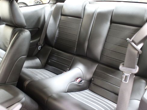 Used 2008 Ford Mustang GT RWD image 14