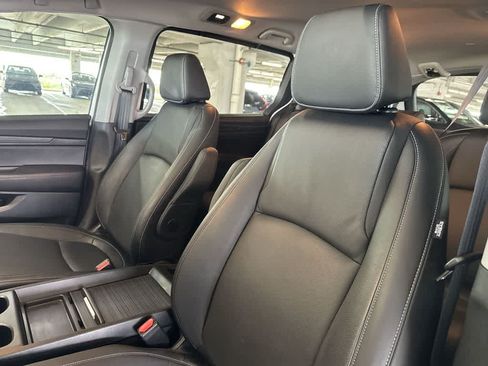 Used 2024 Honda Odyssey EX-L image 13