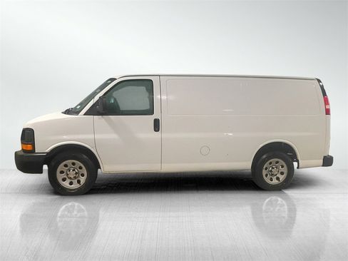 Used 2013 Chevrolet Express 1500 image 8