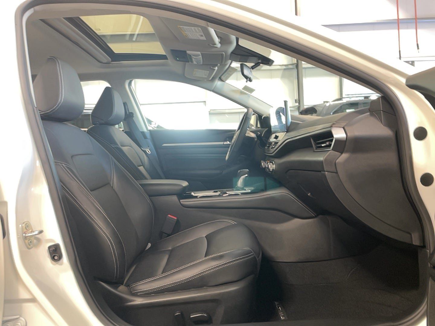 Used 2023 Nissan Altima 2.5 SL FWD image 22