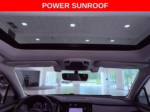 Used 2020 Subaru Outback Premium w/ Popular Package #1 AWD/4WD image 8
