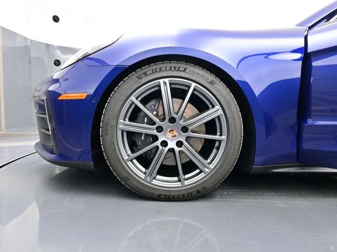 Certified 2026 Porsche Panamera 4 AWD/4WD image 6