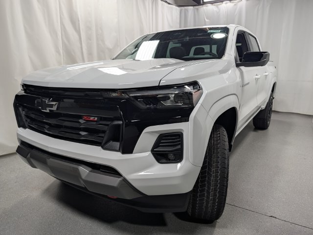 New 2026 Chevrolet Colorado Z71 w/ Technology Package AWD/4WD image 7