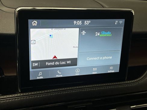 Used 2021 Lincoln Corsair Reserve w/ Equipment Group 201A image 21