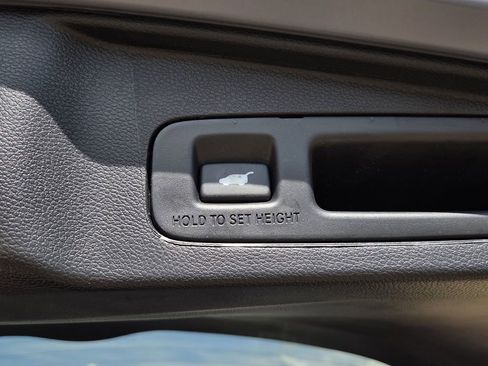 Used 2022 Honda CR-V Touring image 25