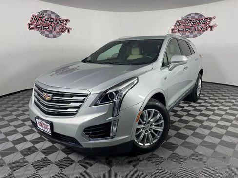 Used 2018 Cadillac XT5 AWD image 1