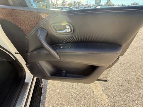 Used 2018 Nissan Armada Platinum w/ Captain Seat Package RWD image 12