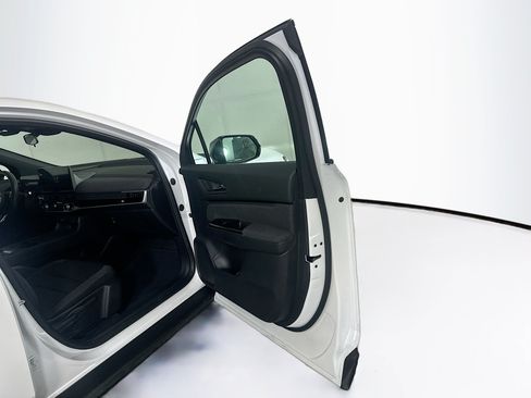 Used 2024 Honda Prologue EX image 31