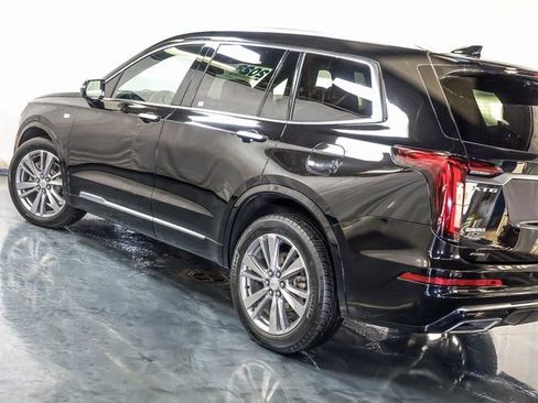 Used 2023 Cadillac XT6 Premium Luxury AWD/4WD image 11