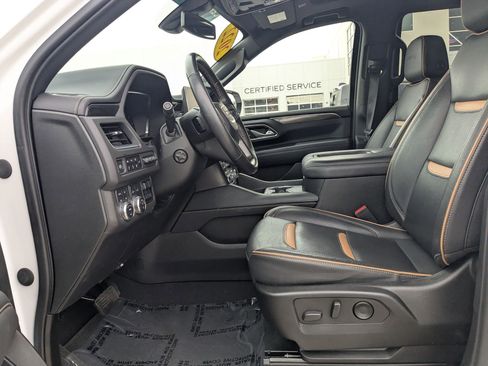 Used 2022 GMC Yukon AT4 image 17