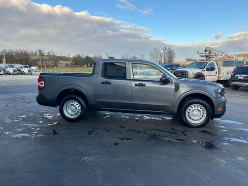 New 2025 Ford Maverick XL w/ Equipment Group 101A image 9