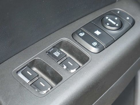 Used 2019 Kia Sportage LX FWD image 19