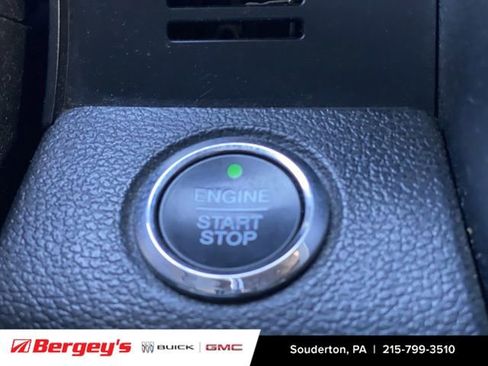 Used 2018 Ford F150 Platinum w/ Equipment Group 701A Luxury image 19