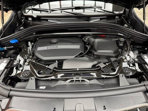 Used 2025 BMW X1 xDrive28i w/ Technology Package image 27