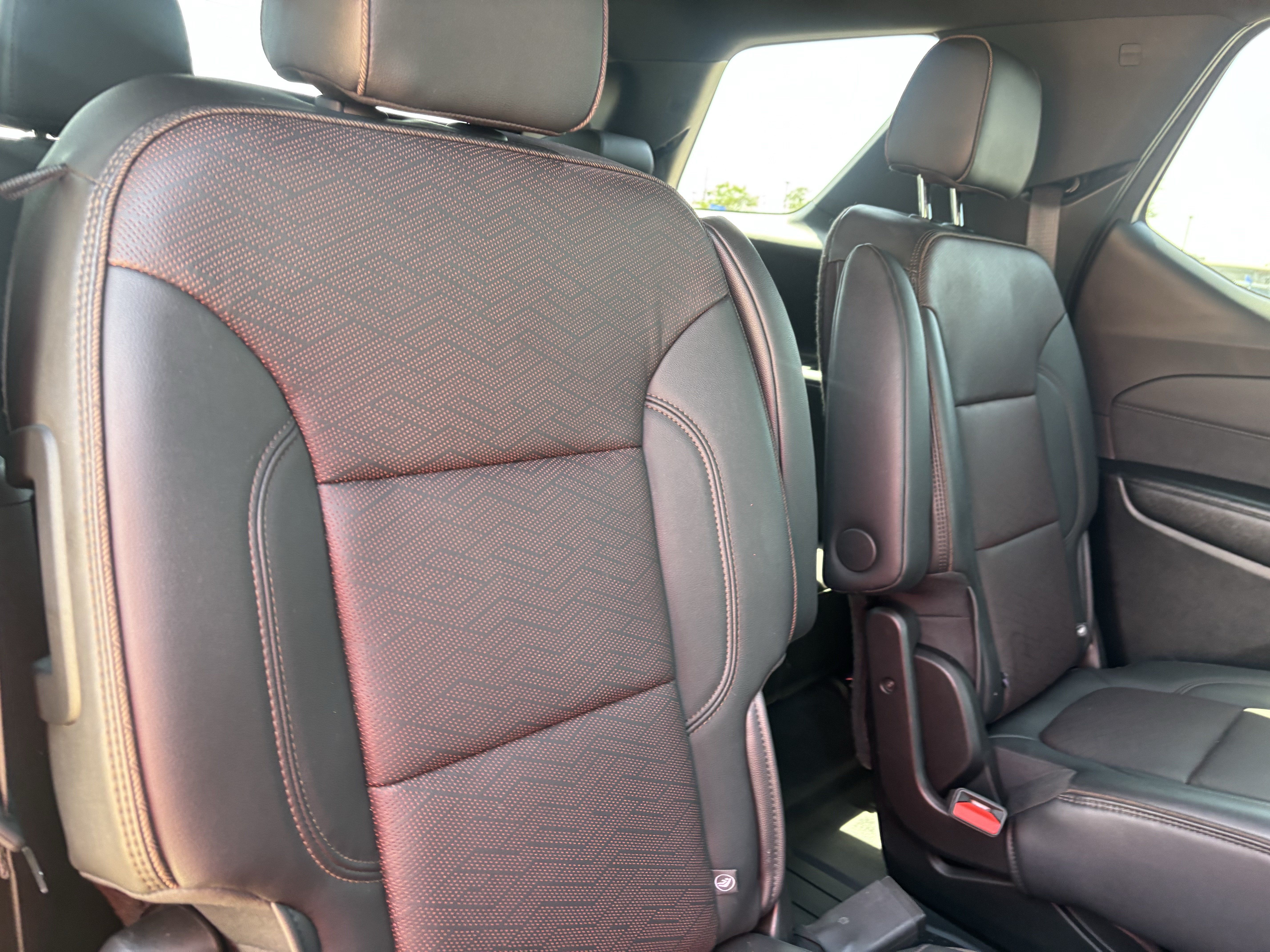 Used 2023 Chevrolet Traverse High Country w/ LPO, Floor Liner Package FWD image 22