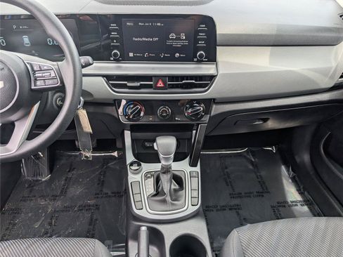 Used 2024 Kia Seltos LX AWD/4WD image 18