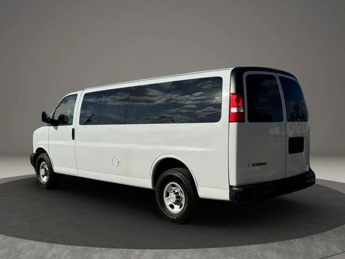 Used 2020 Chevrolet Express 3500 LS image 5