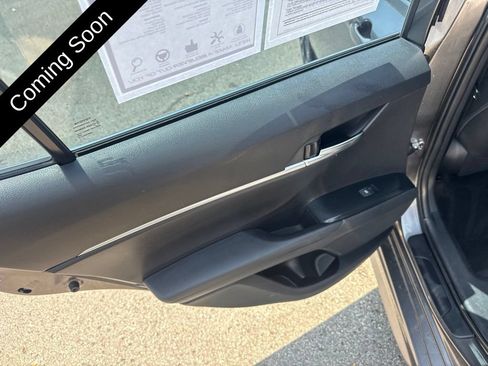 Used 2020 Toyota Camry SE FWD image 55